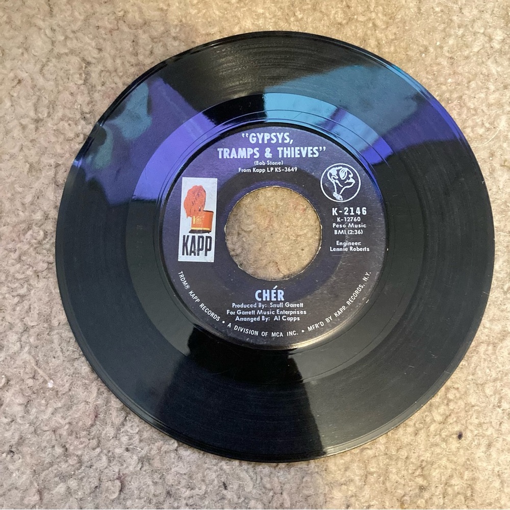 Chér — 'Gypsys, Tramps & Thieves' 45 RPM Vinyl Single